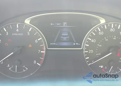 2017 Nissan Pathfinder Platinum/S/Sl/Sv z USA, uszkodzony, nr VIN 5N1DR2MM2HC617907